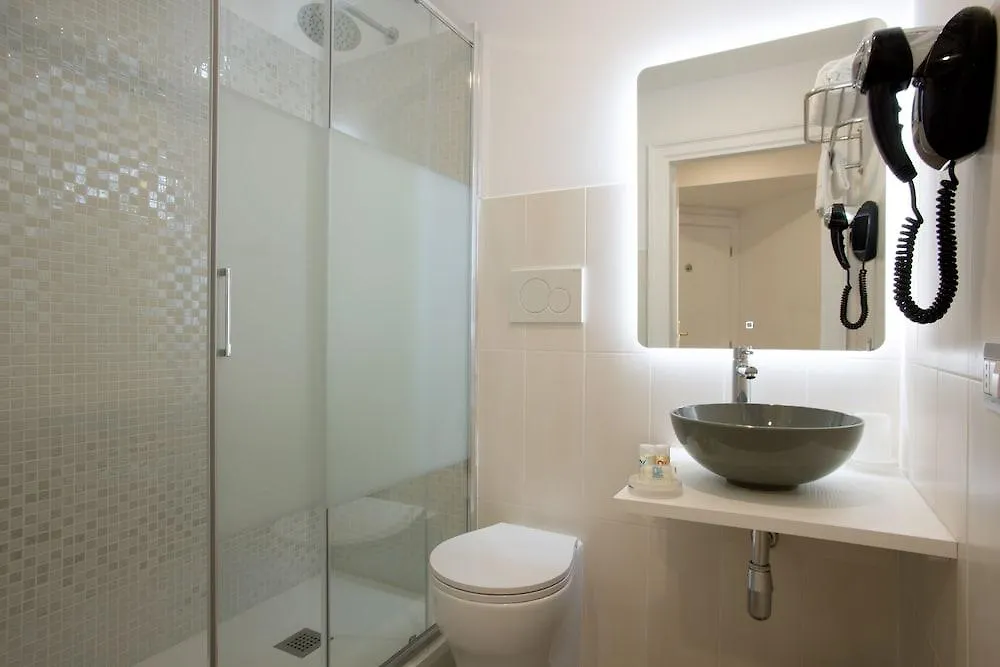 Spagna Ave Rome Bed & Breakfast