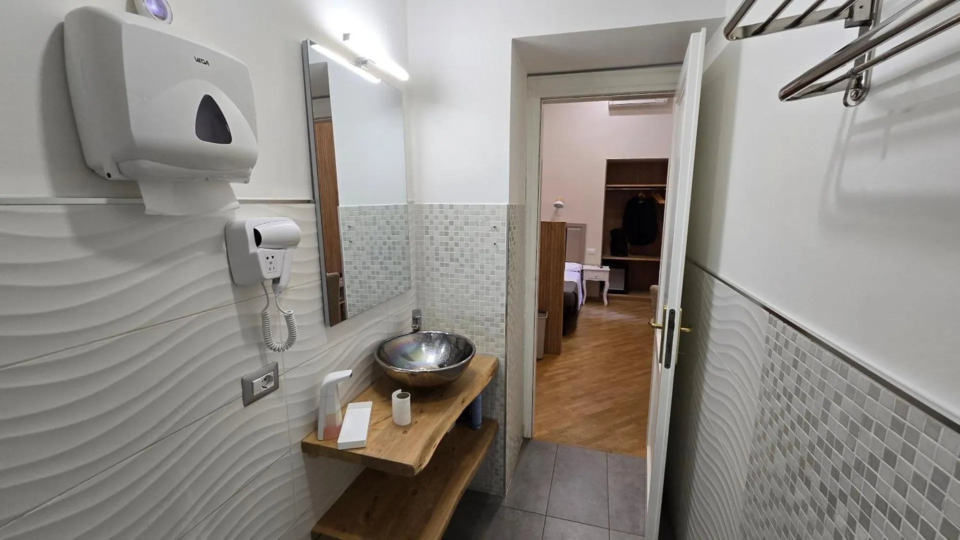 *** Bed & Breakfast Spagna Ave Rome Italy