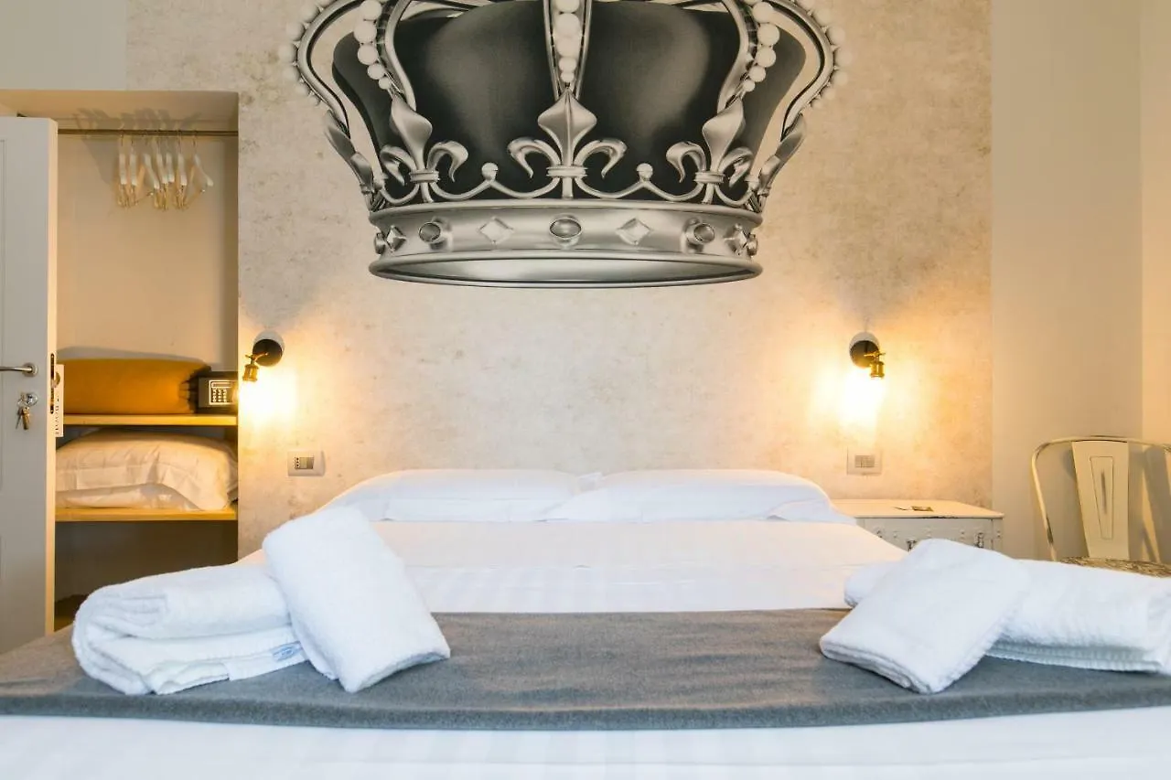 Spagna Ave Rome Bed & Breakfast