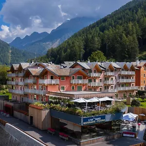 Adamello Aparthotel Ponte Di Legno