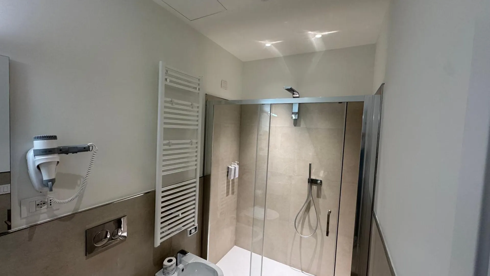 *** Bed & Breakfast Spagna Ave Rome Italy