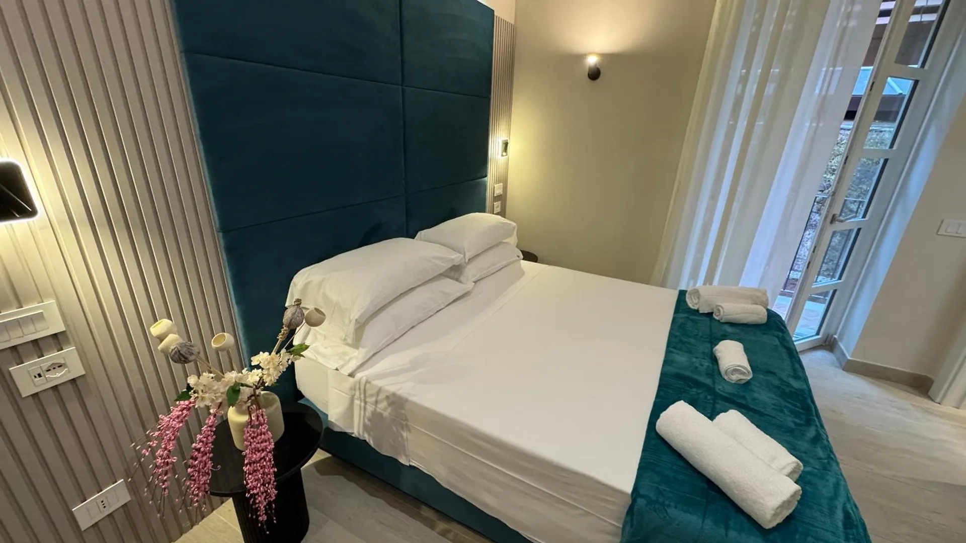 Spagna Ave Rome Bed & Breakfast