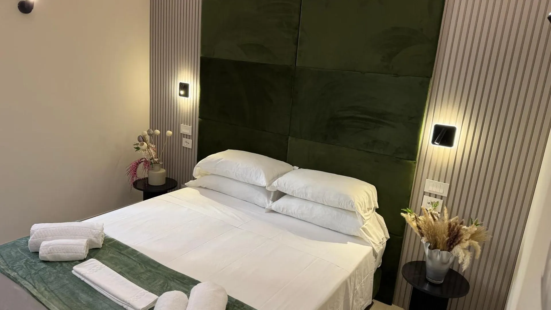 Spagna Ave Rome Bed & Breakfast