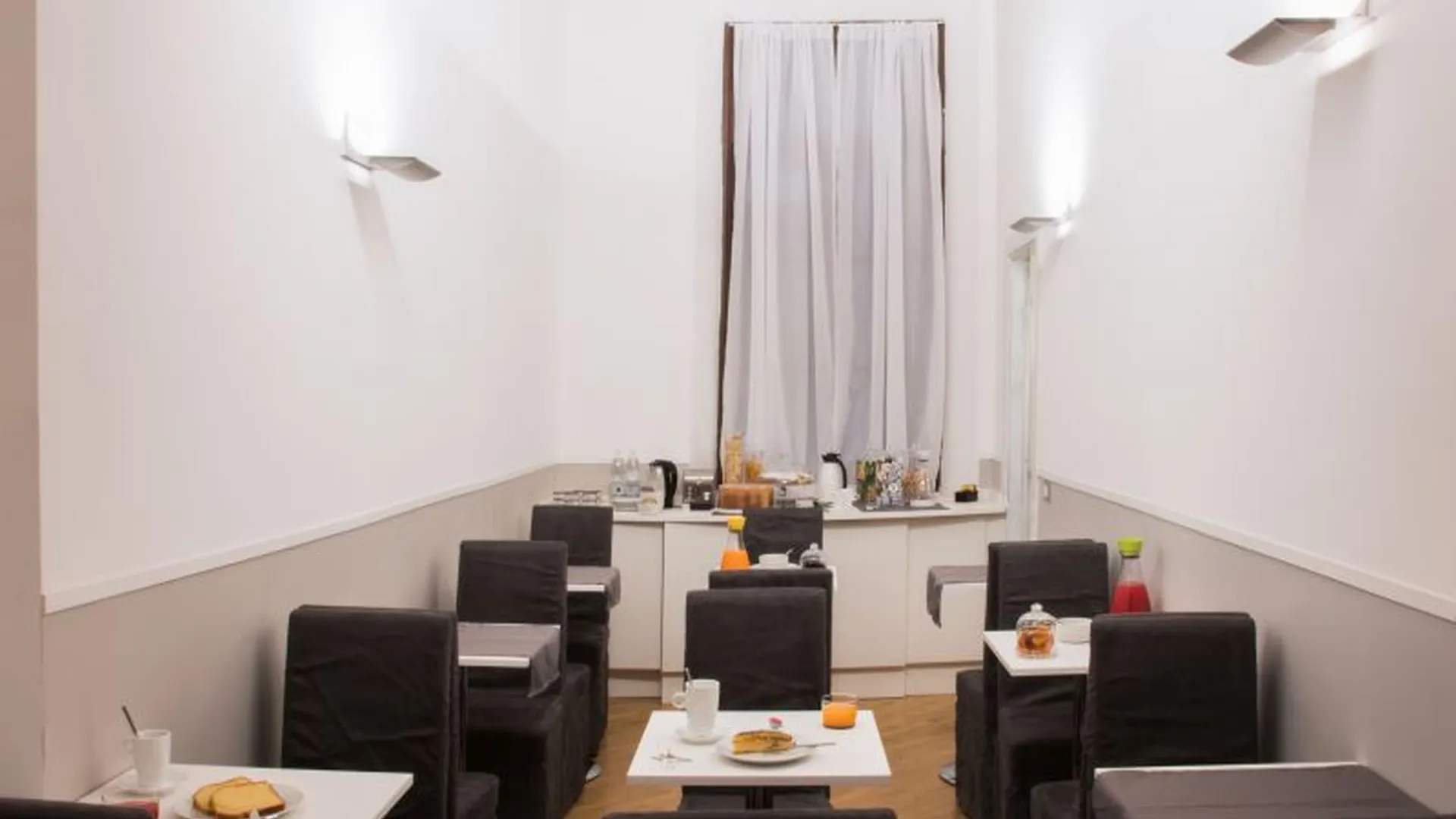 Spagna Ave Rome Bed & Breakfast
