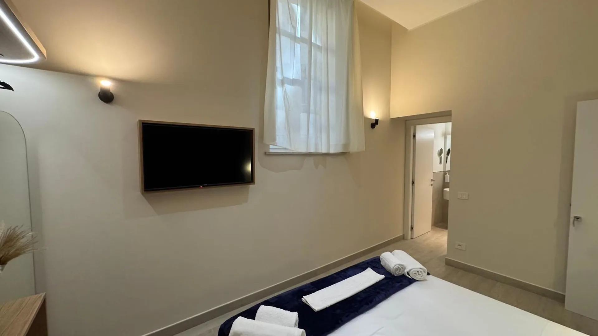 Spagna Ave Rome Bed & Breakfast