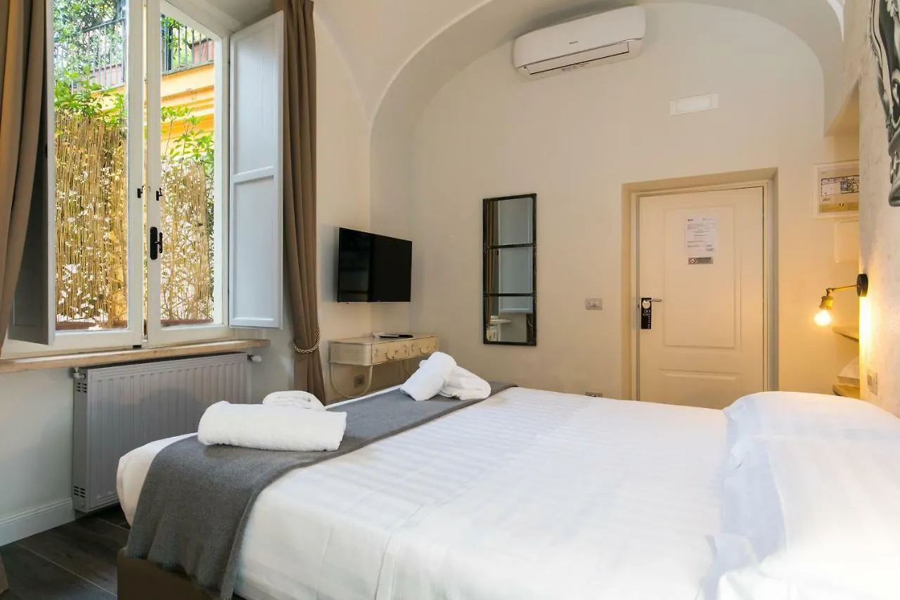 Spagna Ave Rome Bed & Breakfast